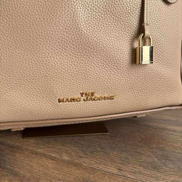 Marc Jacobs The Director Tote Shoulder Bag Leather Beige Pink - Picture 9 of 16